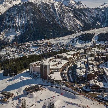 Skis Aux Pieds A Avec Balcon Et Parking - Fr-1-564-26 Appartement *