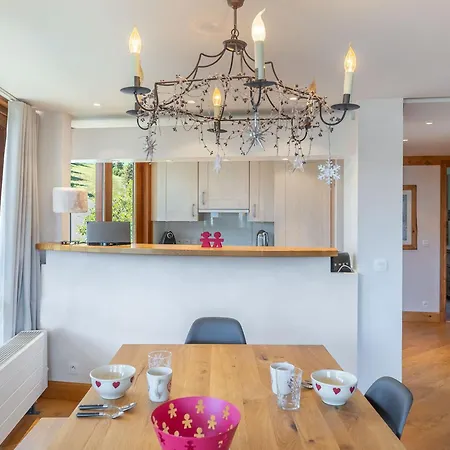 Apartment Skis Aux Pieds A Avec Balcon Et Parking - Fr-1-564-26